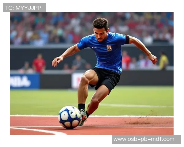 足球球星幕后花絮揭秘:从训练场到私人生活的那些不为人知的瞬间 足球球星幕后花絮揭秘:从训练场到私人生活的那些不为人知的瞬间